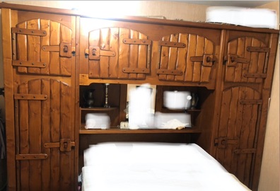 Grand meuble armoire de rangement bois