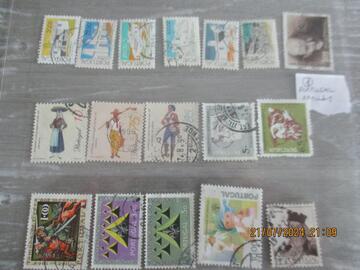 A - 17 timbres oblitérés Portugal
