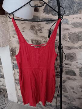 Robe rouge T.40