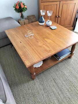 Table salon en bois