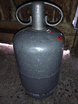 Bouteille de gaz vide