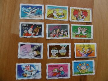 Série 12 timbres Bonne année 2014