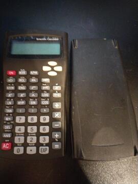 calculatrice (piles non fournies