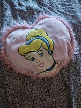 petit coussin princesse disney