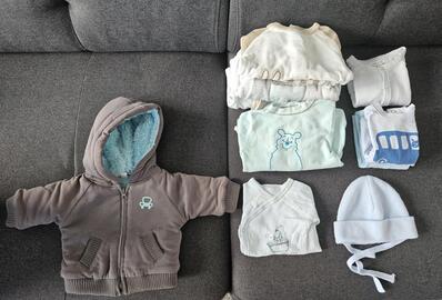 vêtements naissance/1 mois garçon