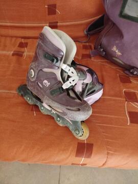 patins a roulettes taille 33