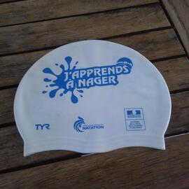 bonnet de bain neuf taille enfant