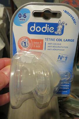 2 Tétine Dodie Initiation col large 1er âge 3 vitesses silicone débit 1