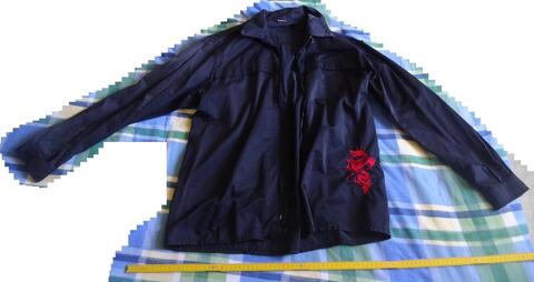 1 Veste Noire avec motif dragon rouge - Taille XL