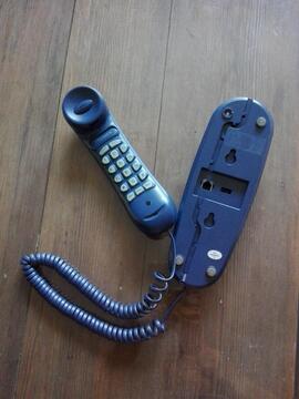 Téléphone filaire