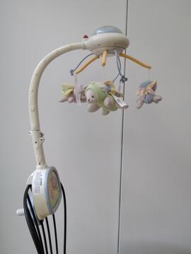 Mobile "Fisher Price" pour bébé