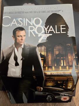 DVD film et bonus Casino Royale (James Bond)