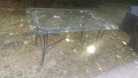 Table en verre