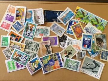 lot unique timbres France le 30/8