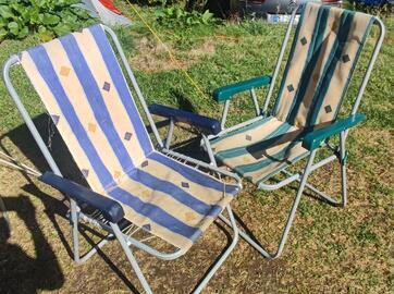 2 chaises de camping à reparer