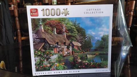 Puzzle 1000 Pieces