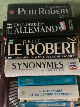 Donne dictionnaires français, allemand, anglais tout format