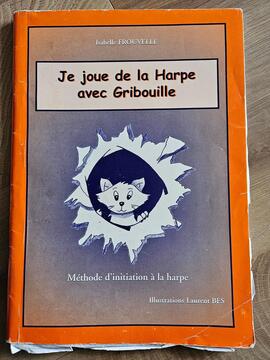 livre je joue la harpe avec Gribouille