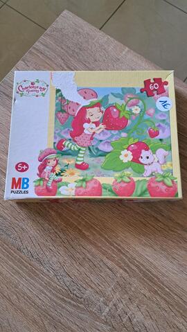 Puzzle Charlotte aux fraises