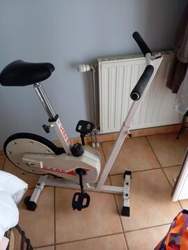 vélo d'appartement