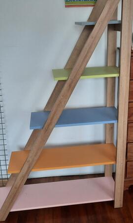 Planches d etagere en couleurs