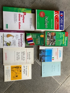 livres et dictionnaires italiens