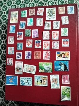 donne timbres collection francais 1lot 1envoie n45