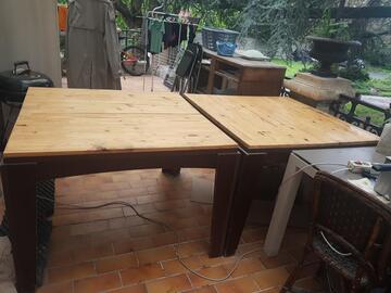 deux tables et une rallonge