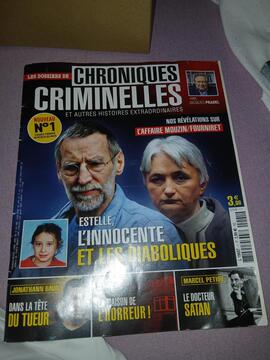 1 magazine: Chroniques Criminelles