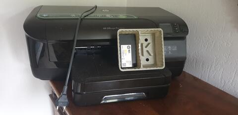 Imprimante HP OFFICEJET PRO 8100