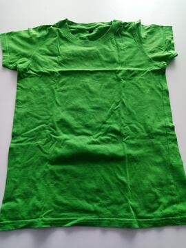 Tee-shirt vert 9 ans