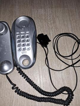 Téléphone fixe