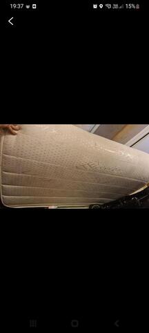 matelas 140×190