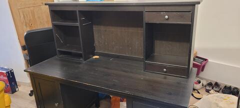 Bureau Ikea Hemnes noir en pin