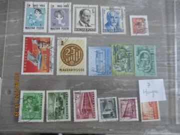 7 - 18 timbres Hongrie