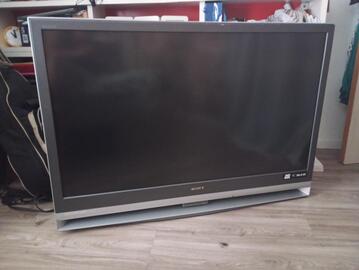 télévision 120 cm