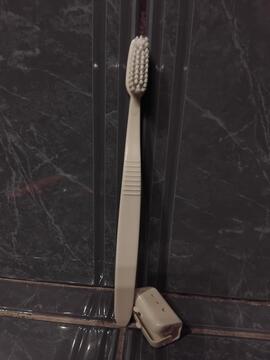 brosse à dent neuve