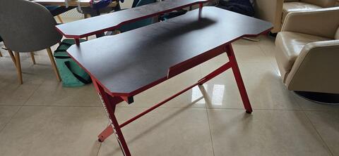 bureau gaming 140 cm