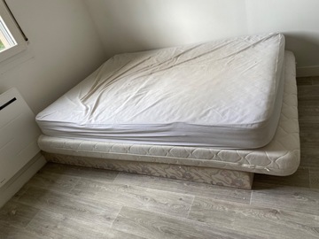 Sommier et matelas