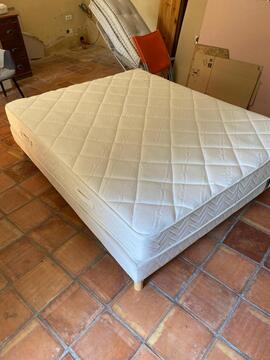 Matelas et sommier 160