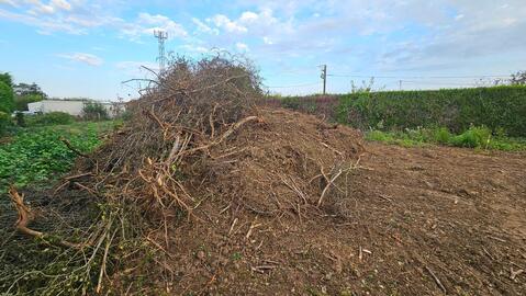 Don de terre suite à décapage terrain BOULEURS (77)