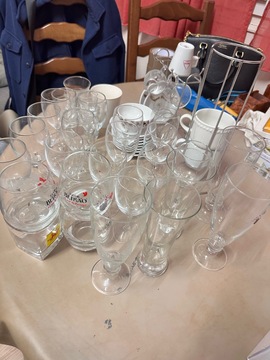 verres et tasses de café