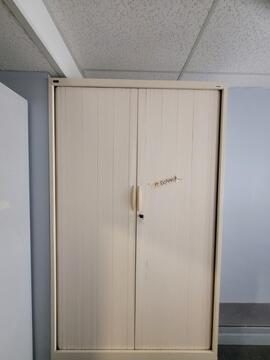 armoire métallique administrative