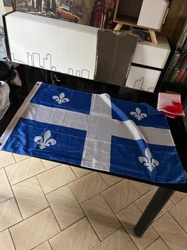 Drapeau « Québec »