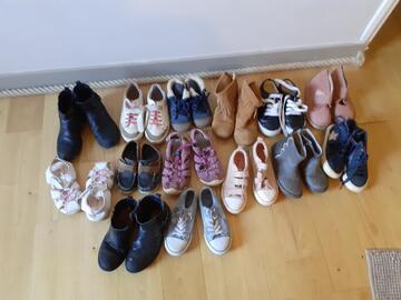 lot de chaussures enfant du 23 au 3e