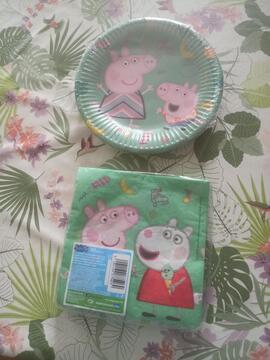 assiettes et serviettes en papier Peppa pig neuf