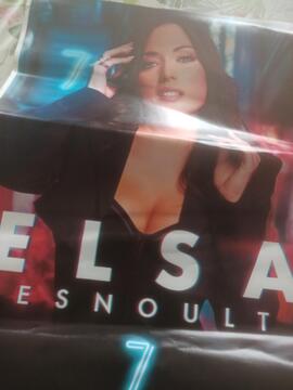 donne poster autocollant Elsa esnoult