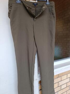 Pantalon vert KIABI T40