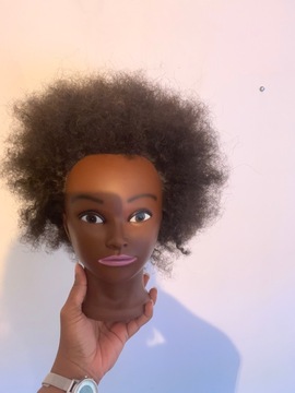 Tête à coiffer afro