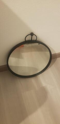 Petit miroir rond